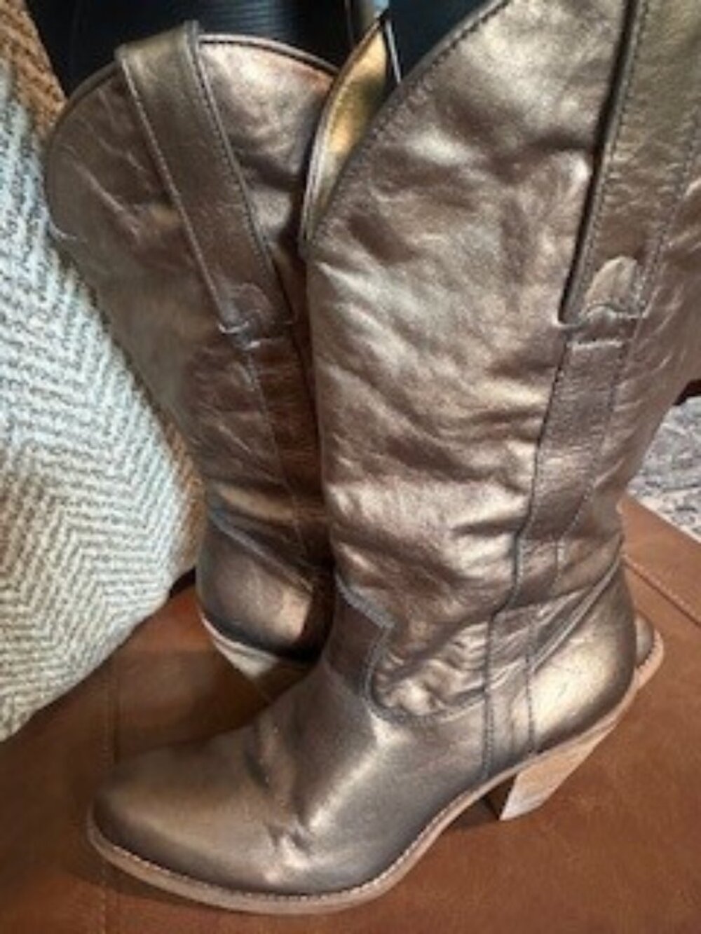 Jessica Simpson Cowboys Boots Soze 8.5